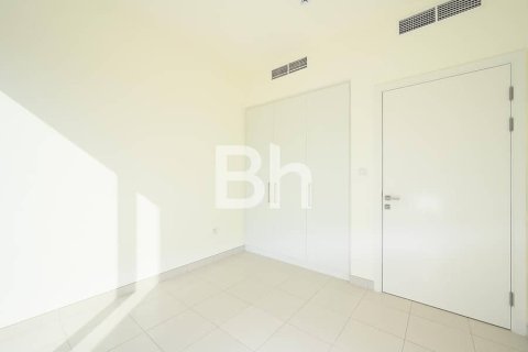 Villa in Dubai South (Dubai World Central), Dubai 3 bedrooms, 144 sq.m. № 57657 - photo 14