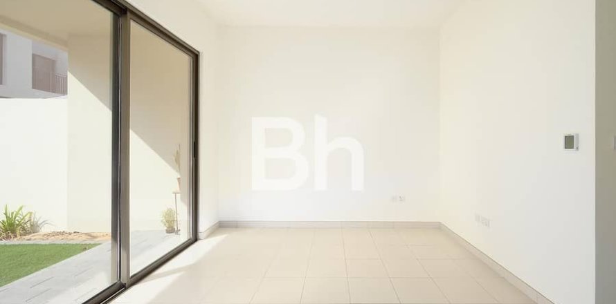 Villa in Dubai South (Dubai World Central), Dubai 3 bedrooms, 144 sq.m. № 57657