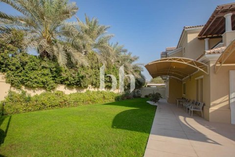 Villa en Arabian Ranches, Dubai, 6 dormitorios, 1644 m², № 57658 - foto 5