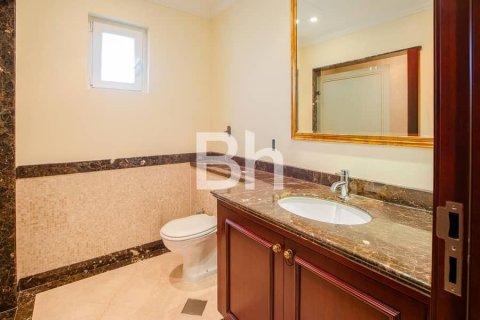 Villa in Arabian Ranches, Dubai 6 bedrooms, 1644 sq.m. № 57658 - photo 9