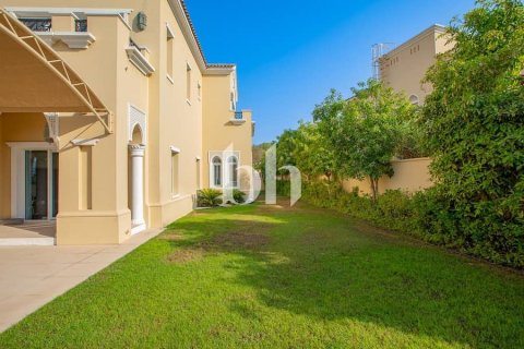 Villa en Arabian Ranches, Dubai, 6 dormitorios, 1644 m², № 57658 - foto 7