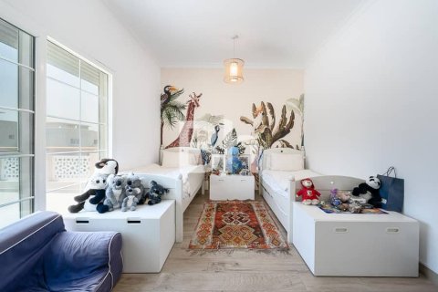 Villa en The Lakes, Dubai, 3 dormitorios, 570 m², № 57661 - foto 12