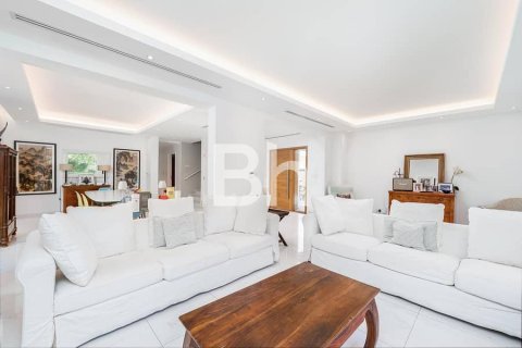 Villa en The Lakes, Dubai, 3 dormitorios, 570 m², № 57661 - foto 16