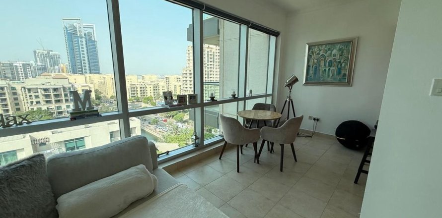 Appartement à The Views, Dubai, 2 chambres, 127.9 m², № 49532