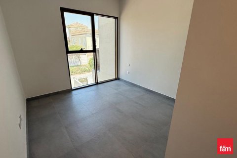 Снять в аренду таунхаус в Дубае: 3 спальни, 161.1м², № 67449 - фото 15