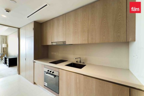 Apartment in Palm Jumeirah, Dubai 48.7 sq.m. № 67448 - photo 3