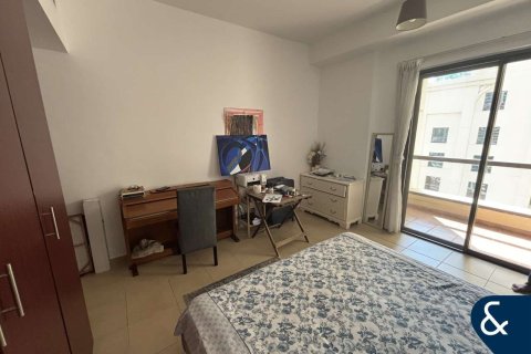 Apartment in Jumeirah Beach Residence, Dubai 2 bedrooms, 121 sq.m. № 76223 - photo 16