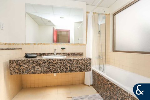 Apartment in Amwaj, Jumeirah Beach Residence, Dubai 2 bedrooms, 119 sq.m. № 76224 - photo 10