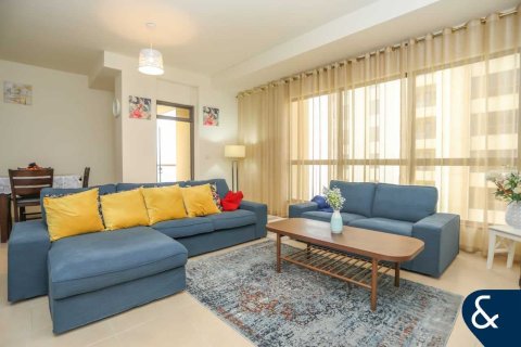 Apartment in Amwaj, Jumeirah Beach Residence, Dubai 2 bedrooms, 119 sq.m. № 76224 - photo 1