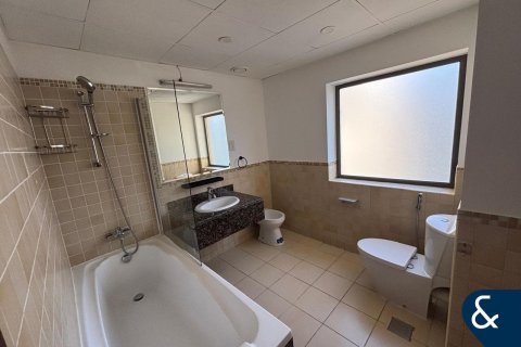 Apartment in Rimal 5, Jumeirah Beach Residence, Dubai 3 bedrooms, 179 sq.m. № 76225 - photo 10