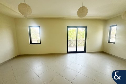 Villa in Arabian Ranches 2, Dubai 6 bedrooms, 558 sq.m. № 76221 - photo 11