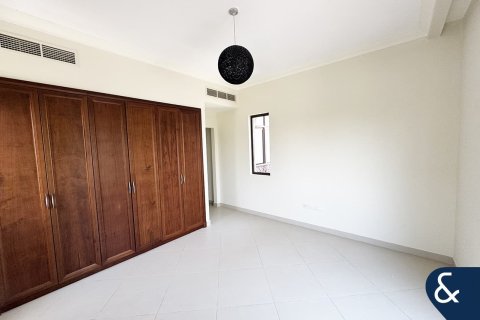 Villa in Arabian Ranches 2, Dubai 6 bedrooms, 558 sq.m. № 76221 - photo 19