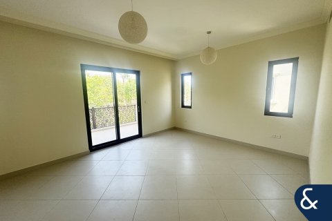 Villa in Arabian Ranches 2, Dubai 6 bedrooms, 558 sq.m. № 76221 - photo 5