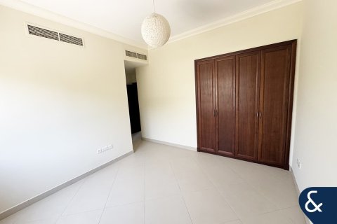 Villa in Arabian Ranches 2, Dubai 6 bedrooms, 558 sq.m. № 76221 - photo 21