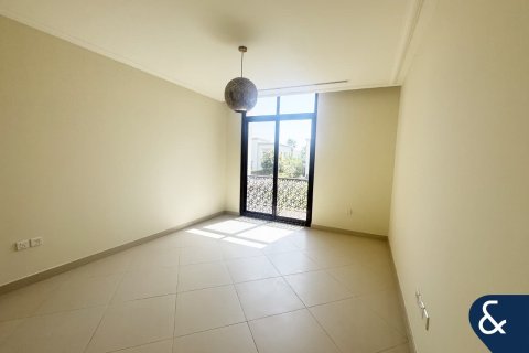 Villa in Arabian Ranches 2, Dubai 6 bedrooms, 558 sq.m. № 76221 - photo 6