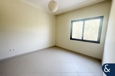 Villa in Arabian Ranches 2, Dubai 6 bedrooms, 558 sq.m. № 76221 - photo 10