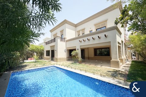 Villa in Arabian Ranches 2, Dubai 6 bedrooms, 558 sq.m. № 76221 - photo 1