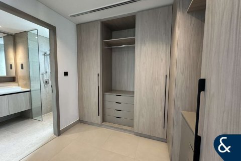 Townhouse in Aura, Tilal Al Ghaf, Dubai 4 bedrooms, 227 sq.m. № 76222 - photo 11