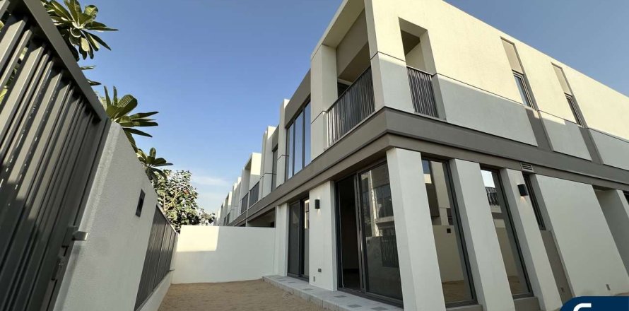 Townhouse in Aura, Tilal Al Ghaf, Dubai 4 bedrooms, 227 sq.m. № 76222