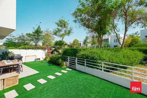 Townhouse in Dubai 3 bedrooms, 315.7 sq.m. № 52159 - photo 9