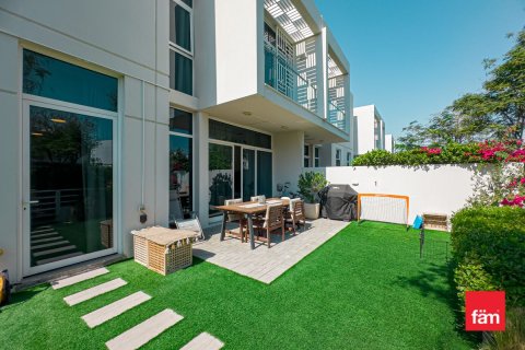 Townhouse in Dubai 3 bedrooms, 315.7 sq.m. № 52159 - photo 1