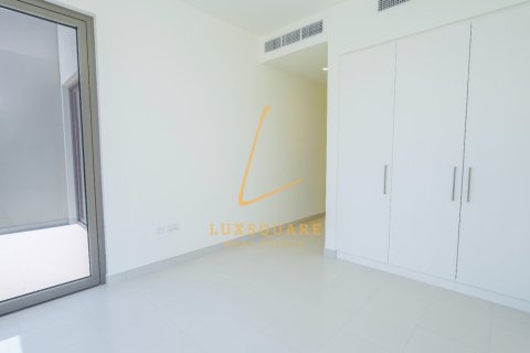 Снять в аренду виллу в Dubai South (Dubai World Central), Дубай: 3 спальни, 151м², № 70986 - фото 15