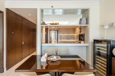 Apartment in Downtown Dubai (Downtown Burj Dubai), Dubai 1 bedroom, 79 sq.m. № 70991 - photo 5
