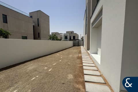 Villa in Caya, Arabian Ranches 3, Dubai 4 bedrooms, 412 sq.m. № 76555 - photo 20