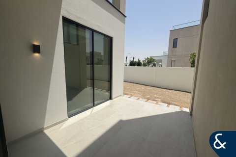 Villa in Caya, Arabian Ranches 3, Dubai 4 bedrooms, 412 sq.m. № 76555 - photo 18