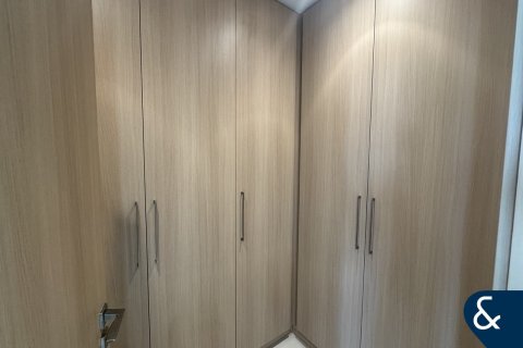 Villa in Caya, Arabian Ranches 3, Dubai 4 bedrooms, 412 sq.m. № 76555 - photo 15