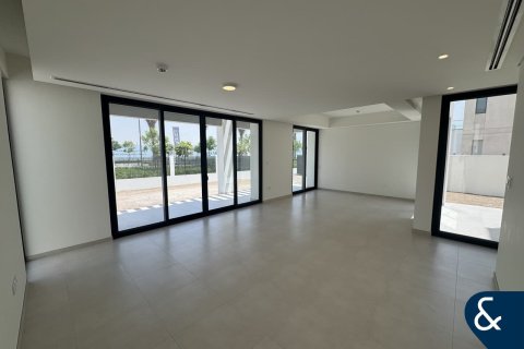 Villa in Caya, Arabian Ranches 3, Dubai 4 bedrooms, 412 sq.m. № 76555 - photo 4