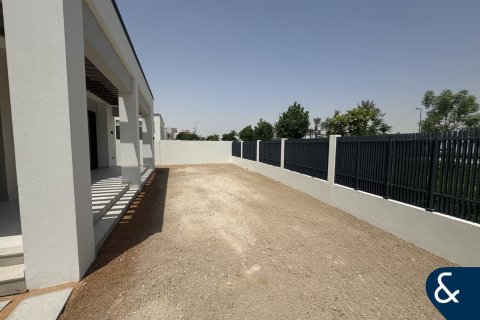 Villa in Caya, Arabian Ranches 3, Dubai 4 bedrooms, 412 sq.m. № 76555 - photo 19