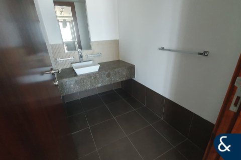 Apartment in Business Bay, Dubai 1 bedroom, 108 sq.m. № 76553 - photo 11