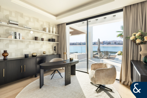 Villa in Signature Villas, Palm Jumeirah, Dubai 5 bedrooms, 873 sq.m. № 76557 - photo 4