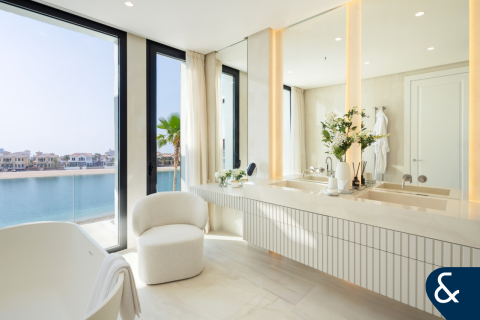 Villa in Signature Villas, Palm Jumeirah, Dubai 5 bedrooms, 873 sq.m. № 76557 - photo 15