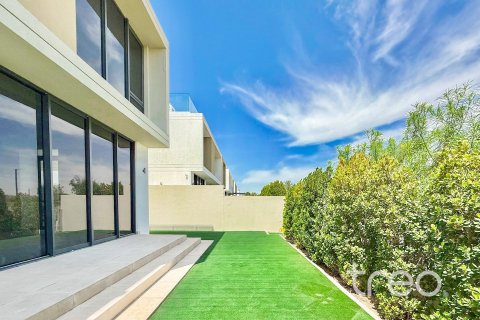 Villa in Golf Grove, Dubai Hills Estate, Dubai 3 bedrooms, 269.51 sq.m. № 119750 - photo 3