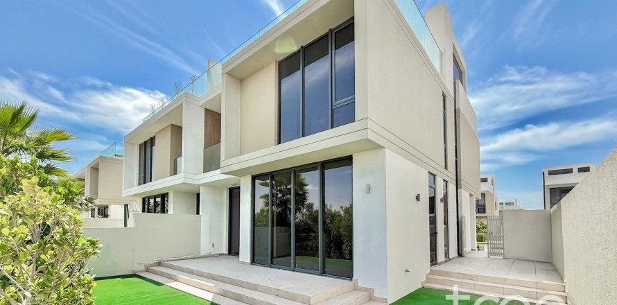 Villa in Golf Grove, Dubai Hills Estate, Dubai 3 bedrooms, 269.51 sq.m. № 119750