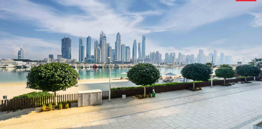 Apartamento en Dubai Marina, Dubai, 3 dormitorios, 184.1 m², № 109458