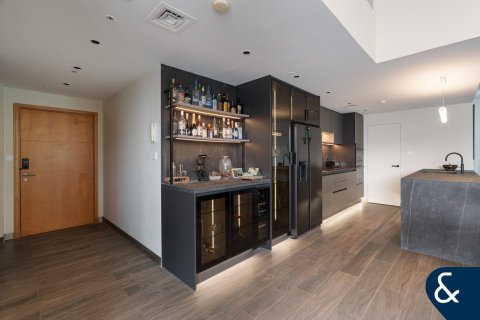 Penthouse in Marina Promenade, Dubai Marina, Dubai 2 bedrooms, 176 sq.m. № 88572 - photo 6