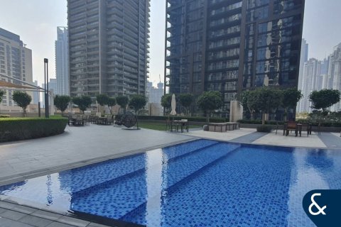 Apartment in Downtown Dubai (Downtown Burj Dubai), Dubai 2 bedrooms, 146 sq.m. № 88573 - photo 16