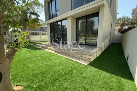 Villa en Club Villas at Dubai Hills, Dubai Hills Estate, Dubai, 4 dormitorios, 391 m², № 122161 - foto 13