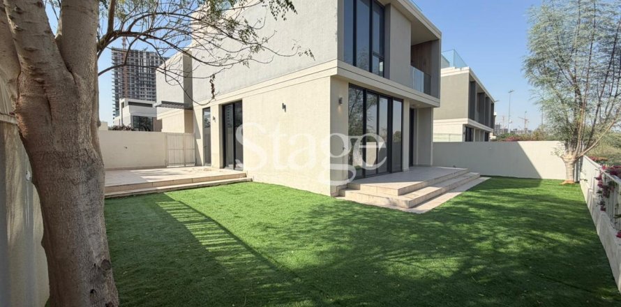 Villa en Club Villas at Dubai Hills, Dubai Hills Estate, Dubai, 4 dormitorios, 391 m², № 122161