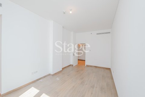 Duplex in Dubai 6 bedrooms, 753 sq.m. № 122163 - photo 15