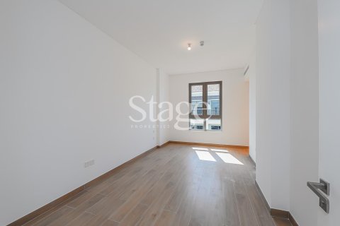 Duplex in Dubai 6 bedrooms, 753 sq.m. № 122163 - photo 14