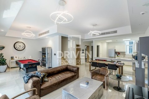 Maison de ville à Victory Heights, Dubai Sports City, Dubai, 4 chambres, 157.1 m², № 138245 - photo 5