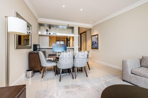Apartment in The Address Residence Fountain Views, Downtown Dubai (Downtown Burj Dubai), Dubai 2 bedrooms, 124.21 sq.m. № 128257 - photo 2