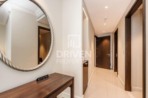 Apartment in The Address Residence Fountain Views, Downtown Dubai (Downtown Burj Dubai), Dubai 2 bedrooms, 124.21 sq.m. № 128257 - photo 12