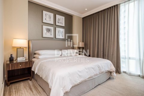 Apartment in The Address Residence Fountain Views, Downtown Dubai (Downtown Burj Dubai), Dubai 2 bedrooms, 124.21 sq.m. № 128257 - photo 7