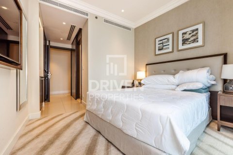 Apartment in The Address Residence Fountain Views, Downtown Dubai (Downtown Burj Dubai), Dubai 2 bedrooms, 124.21 sq.m. № 128257 - photo 9