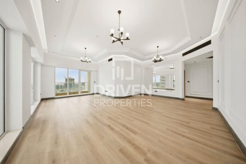 Apartment in Jumeirah Village Circle, Dubai 3 bedrooms, 221.39 sq.m. № 128249